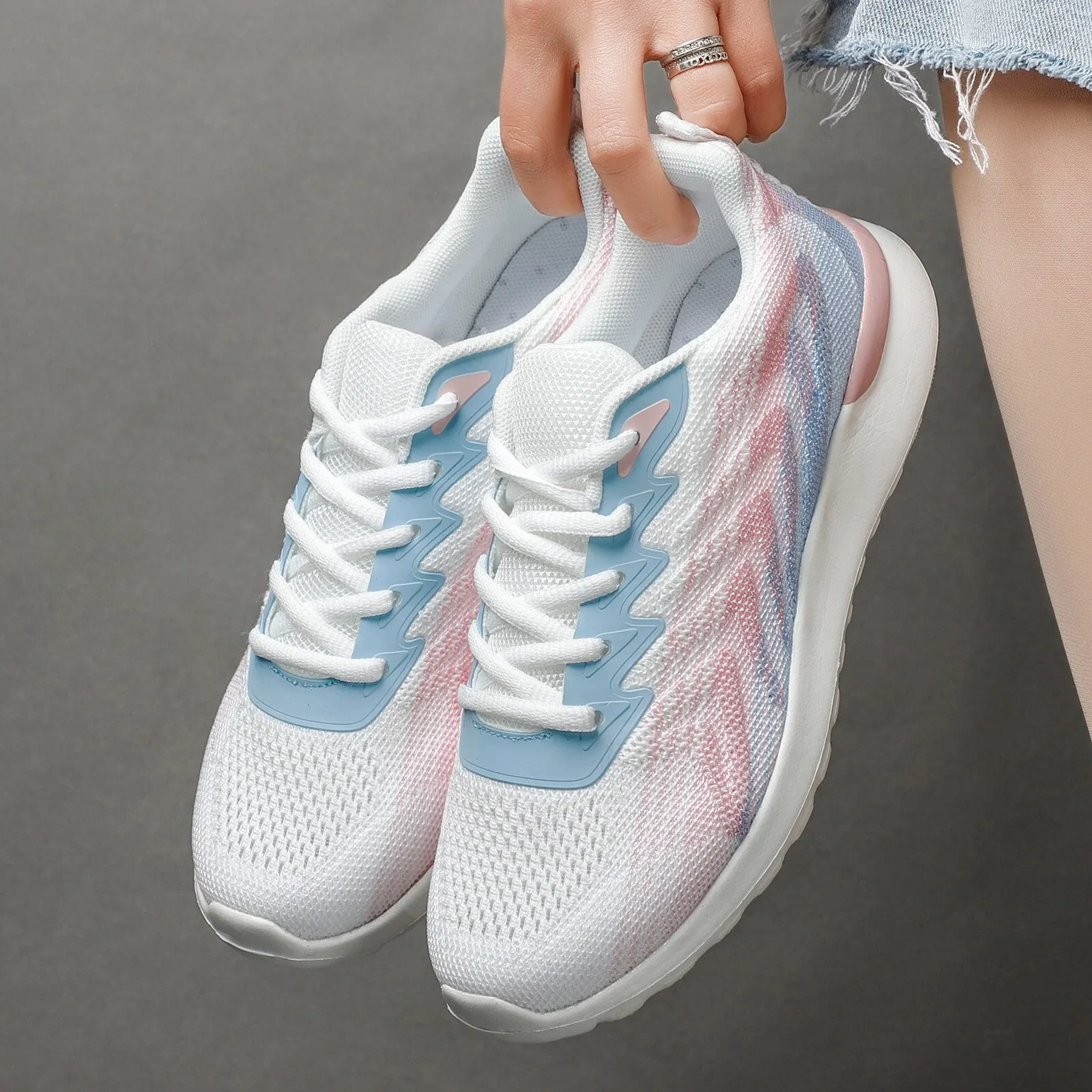 Walking Sneakers Women Fashion Sports Tennis Shoes