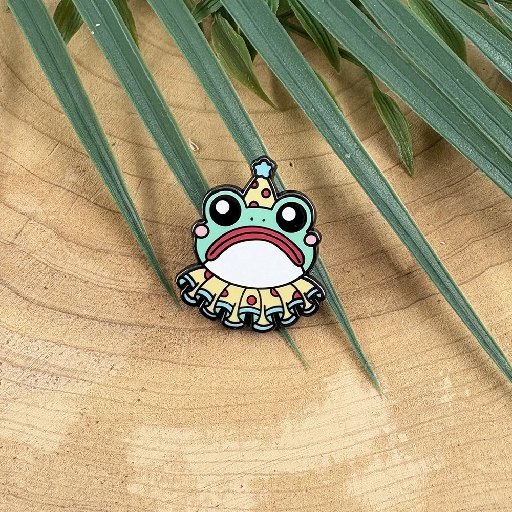 Lustiger Clown-Frosch Emaille-Pin, Trauriger Frosch-Brosche, Zirkustier-Abzeichen, Kawaii Metall-Schmuck, Geschenk für Kinder und Fans, für Rucksack und Jacke – Detail 11