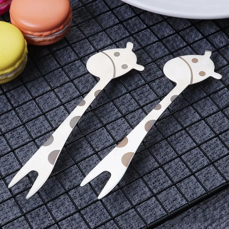 Stainless Steel 2 Tines Giraffe Fork Dessert Cake Fruit Salad Cutlery Flatware Love Heart Handle Convenient Home