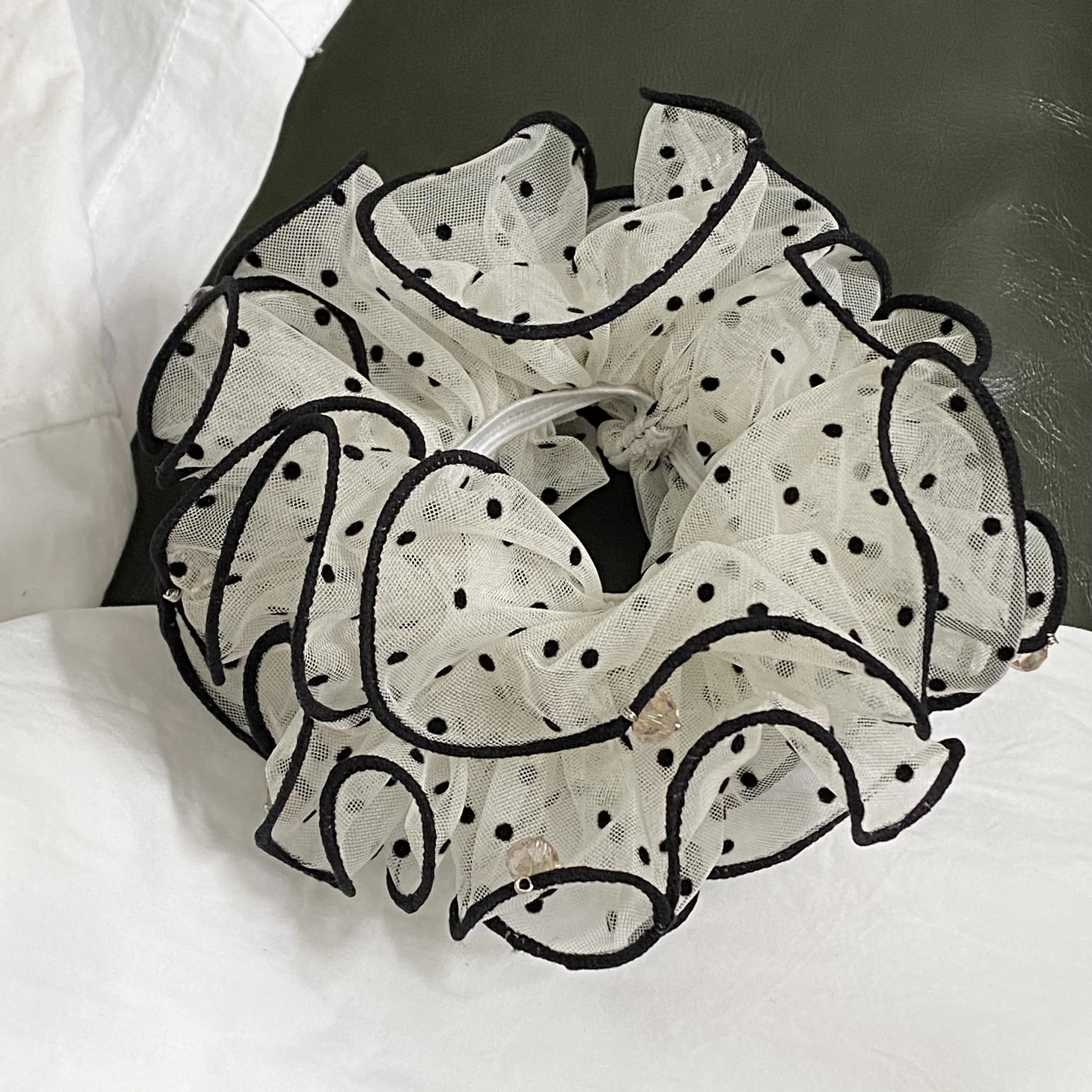 1pc  White Mesh Polka Dot Scrunchie With Black Trim And Beads, Elegant Hair Accessory For Women, Stylish Hair Tie For Daily