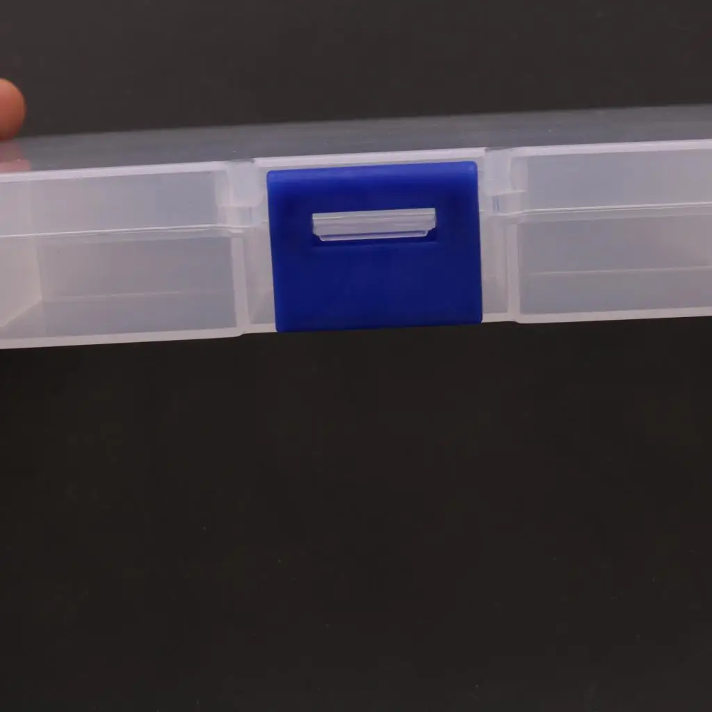 Portable Plastic Guitar Pick Storage Box Durable Clear Plectrum Box with 15 Grid