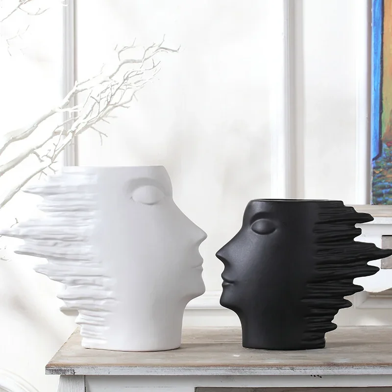 

Son of the wind ceramic ornaments Nordic art creative face home living room study with decorative dried flower vase