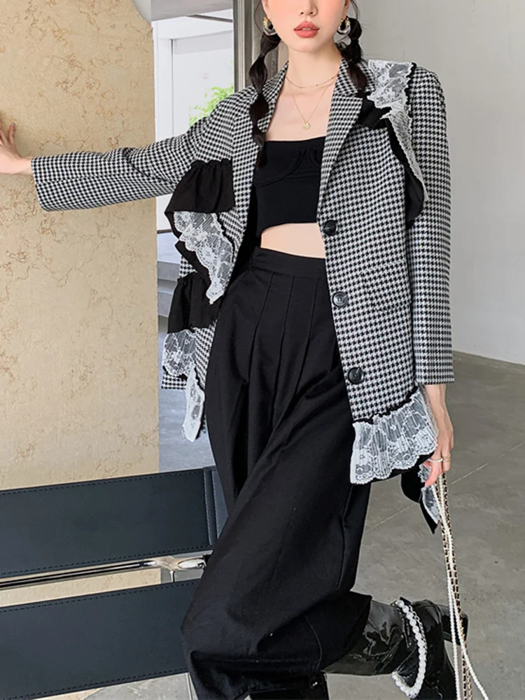 Рисунок 5 - Дизайнерский блейзер в клетку с