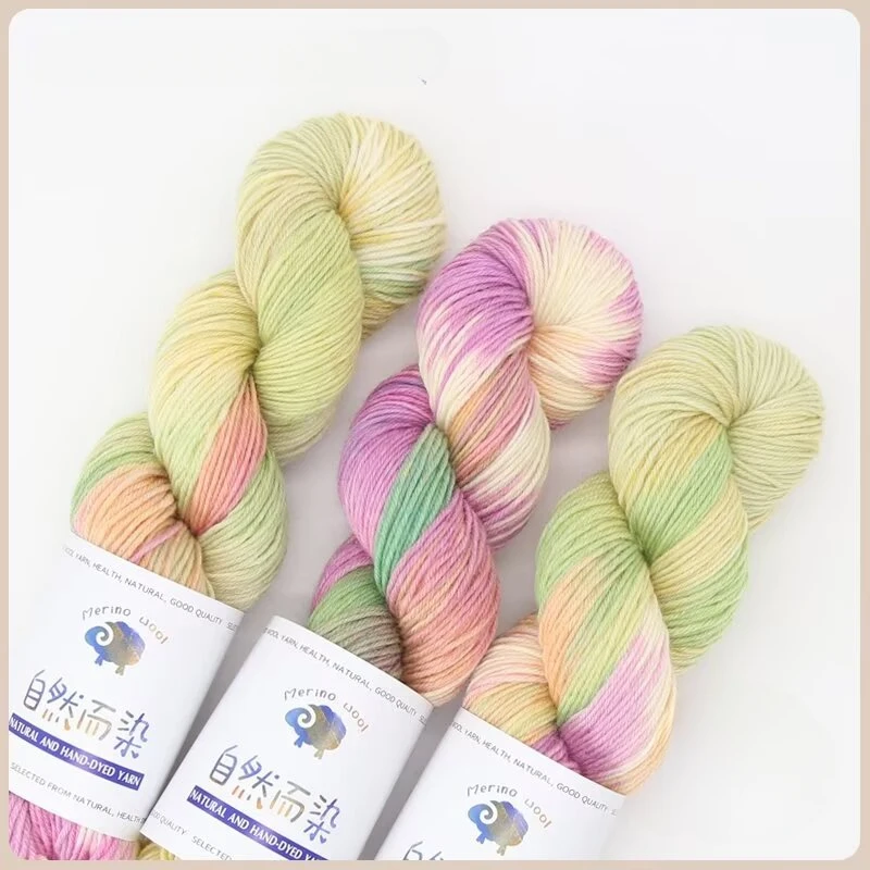 Hand-Dyed Gradient Wool Yarn - 100g, 270m for Knitting & Crocheting Sweaters and Scarves