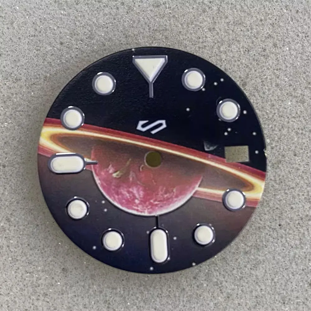 

Светящийся циферблат Saturn с зелеными буквами, 28,5 мм, подходит для движения NH35/36/4R