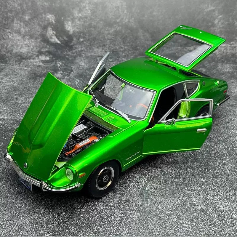 New In Stock Maisto 1:18 1970 Datsun 240z Green Alloy Miniature