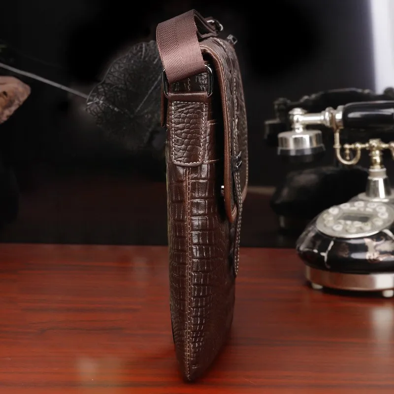 Male Crocodile Pattern Messenger Bags Genuine Leather Briefcase Fashion Designer Handbag Business Shoulder Ipad PC Storage Pack