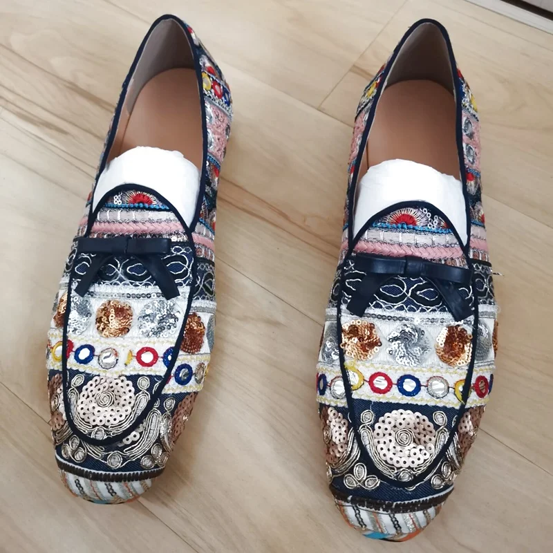 

Brand Glitter Embroidery Loafers Summer Slip On Casual Shoes For Men Luxury Flats Dress Shoes Party Wedding Designer Shoes
