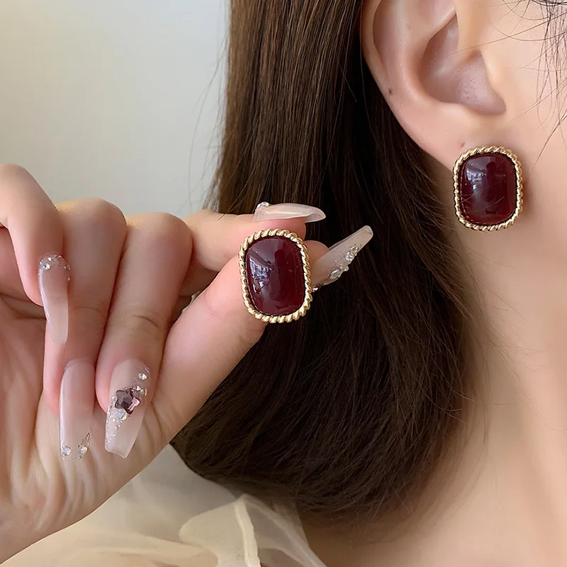 

Vintage Wine Block Earrings No Hole Ear Clips Fashion Elegance Clip Earring Without Piercing Minimalist Earrings Jewelry CEk990