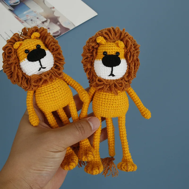 hand-crocheted-long-legged-lion-pendant-baoma-woolen-knitted-animal-doll-cute-creative-handmade-finished-product