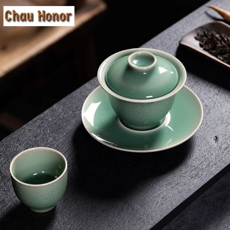 Longquan Celadon Plum Green Tea Set Complete Set Boutique Tea Ceremony Set Tea Brewing Teapot and Tea Cup Set Tableware Craft