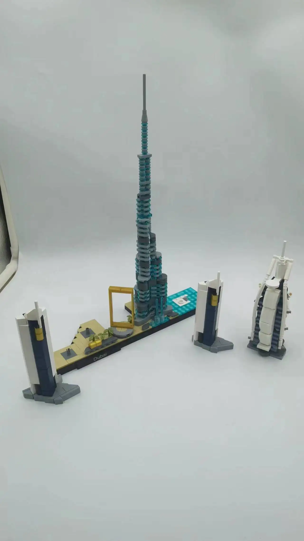 City Streetscape Architecture Dubai 21052 London Sydney Shanghai Building Blocks Kit Bricks Classic Model For Children toys 4
