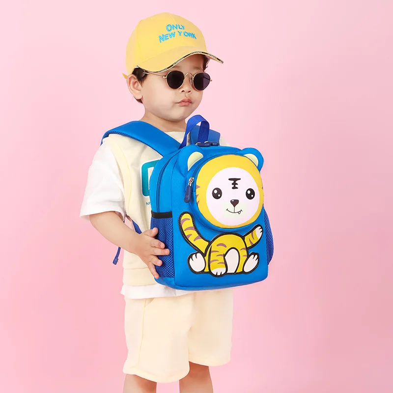 Рисунок 5 - Детский школьный ранец с мультяшным милым тигром