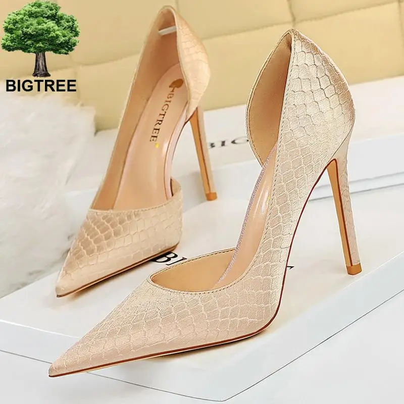 

Fashion Shoes New Snake Pattern Women Pumps Sexy High Heels Party Shoes Stiletto Heels Wedding Shoes Large Size Female Shoes