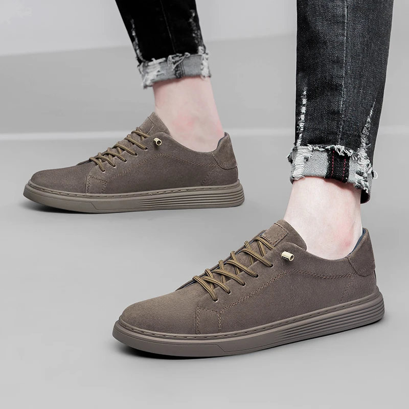 New Men's Suede Fashionable Lace-Up Casual Breathable Comfortable Walking Shoe Anti -Slip And Wear-Resistant Flat Shoes_vogvips.com