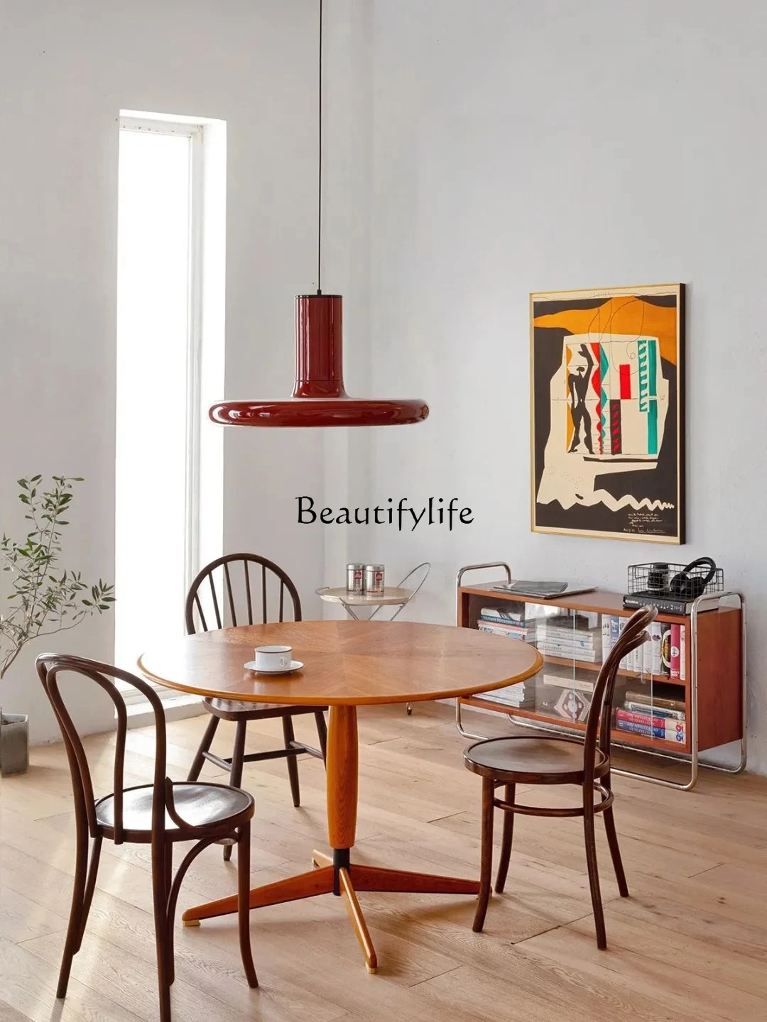 

Teak round Nordic Mid-Ancient Restaurant Retro Round Table