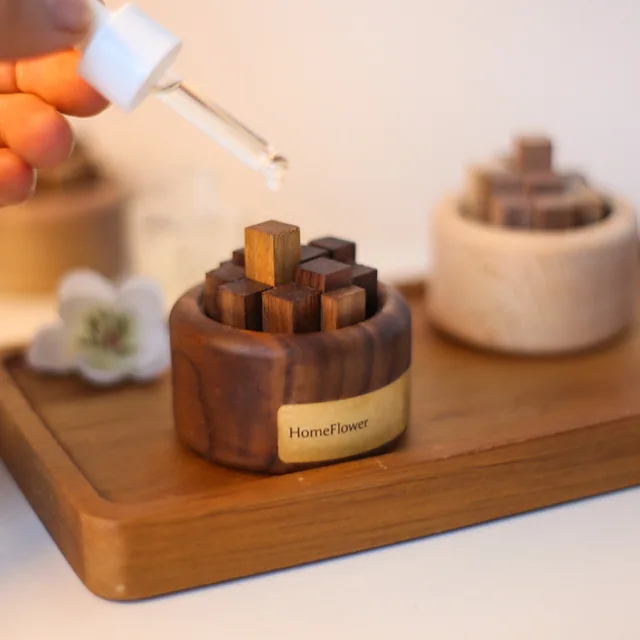 Wooden essential oil diffuser