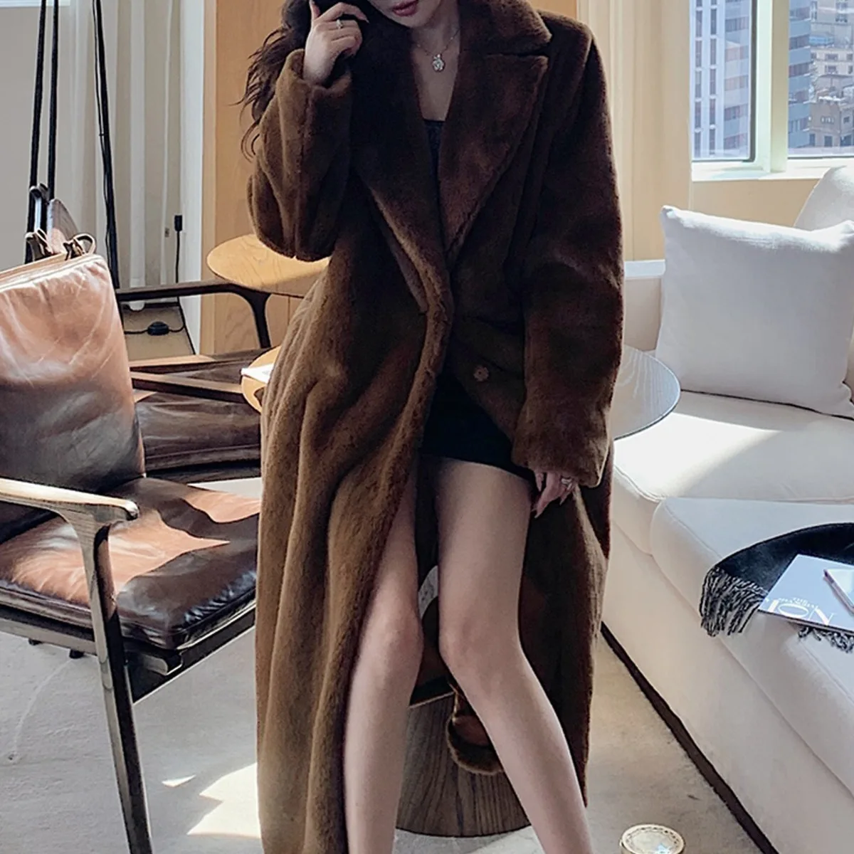 

High Quality Autumn and Winter Jackets from Europe and America, Faux Mink Velvet Fashion Fur Fur Fur Fur Women's Coats y2k