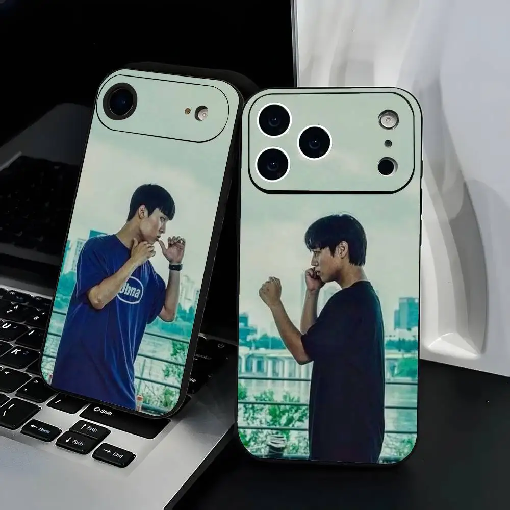 Stylish UV Spray Painted Anti-Fall Phone Case with Daily Protection