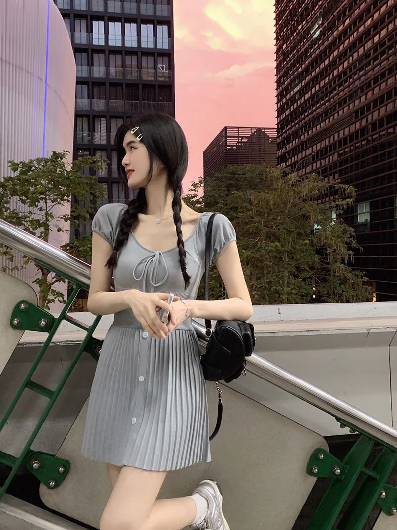 Sexy Knitted Dresses for Women V-neck A-Line Pleated Mini Dress Korean Fashion Solid Autumn Knitting One Piece Vestido Mujer New