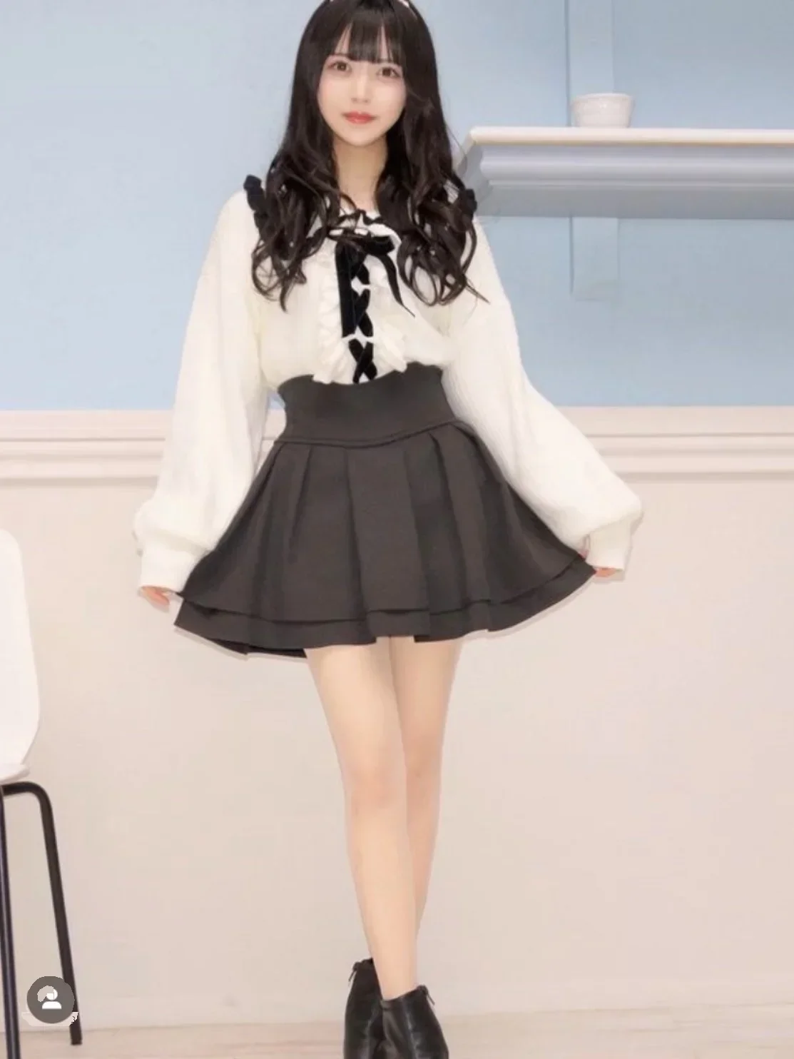 Japanese Style Simple Woman Radian Waistline Slimming Leg-Shaping Short Black Skirt for Women Streetwear Woman Culottes Skirts 4