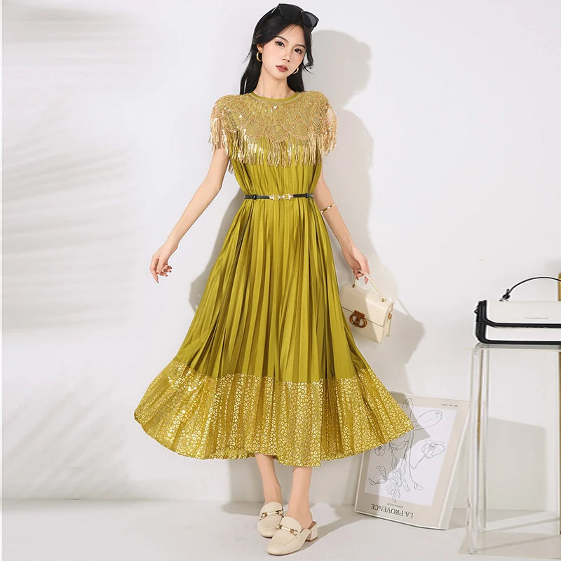 LANMREM High Quality Embroidery Beaded Round Neck Pleated Women's Dress Short Sleeve Tassel Gold Foil Printing Famale Clothing - Image 2