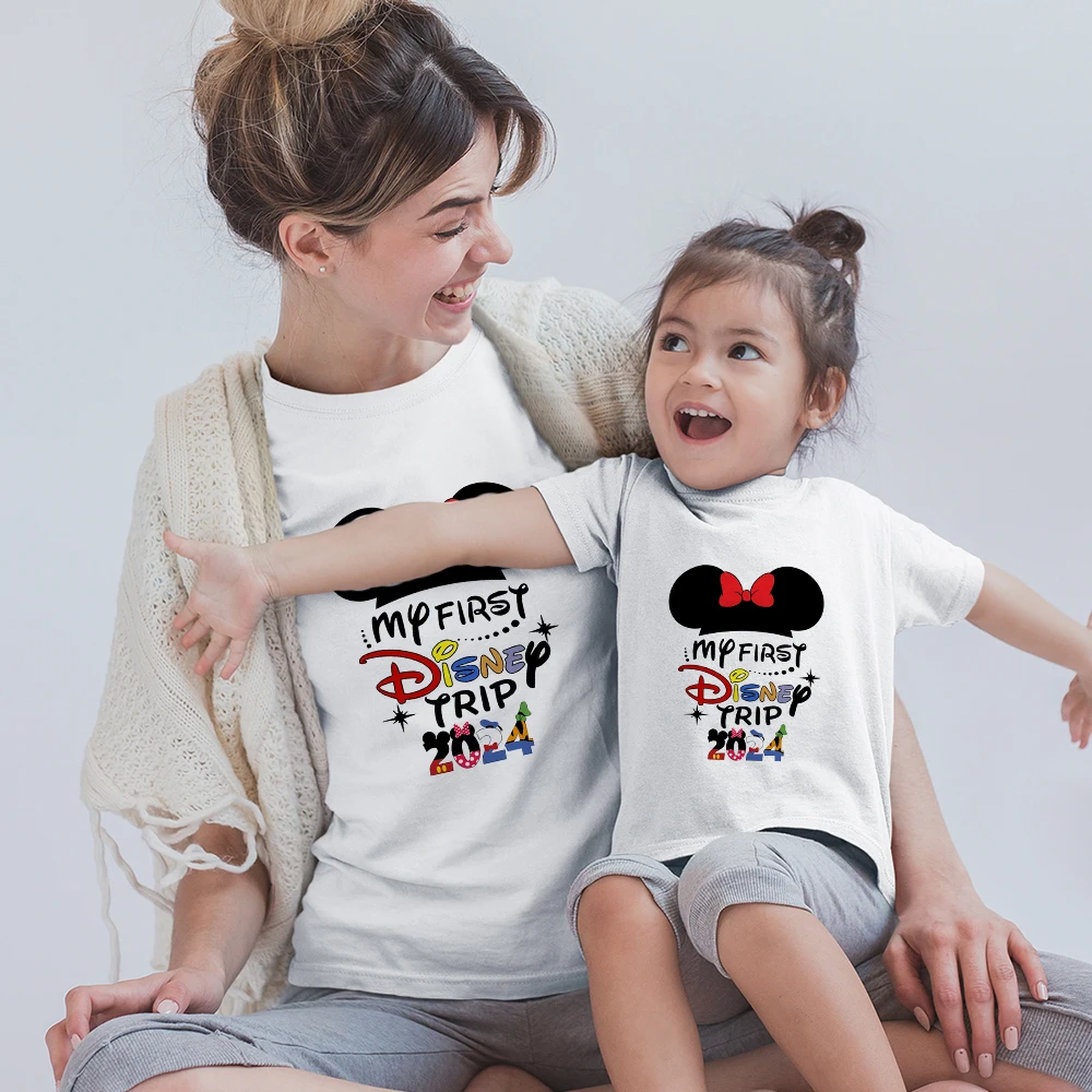 

Disney Trip T-shirt 2024 Summer Mom and Daughter Family Matching Clothes Cute Minnie Mouse Fashion T Shirt Women Streetwear