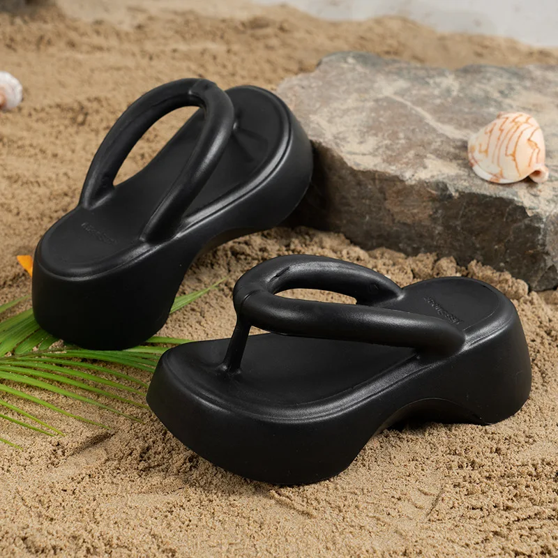 Europe America 2023 Summer New Ladies Thick Bottom Flip-flops Fashion Soft Bottom Beach Slippers Non-slip Heightening Slippers