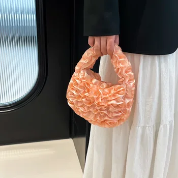Boho Tote Borsa a tracolla morbida e leggera Mini pochette Borsa da donna Nuova borsa da donna dolce petalo di rosa Borse nuvola increspate color caramello