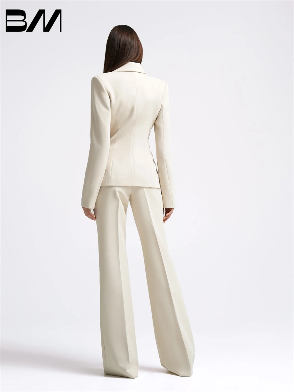 Fashionable white Two piece suit for women 2024 /two piece suit/Womens suit/Womens Suit Set/Wedding Suit/ Women's Coat Suit Set