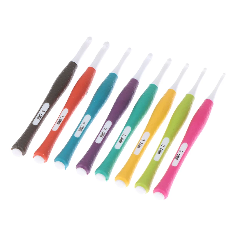Multicolor Plastic Handle Crochet Hooks 8PCS set