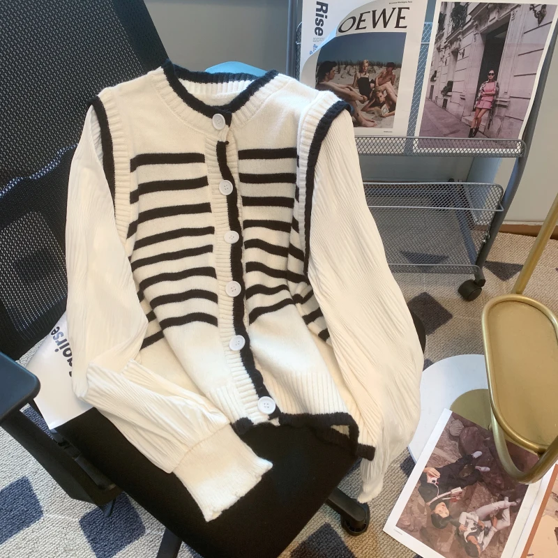 Fashion Chic Solid Knitted Cardigan For Women O Neck Long Sleeve Single Breasted Sweater 2024 Autumn Female Commuting Streetwear main image 0