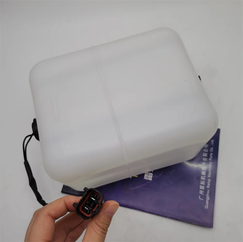 

PC200-7 PC300-8 PC400-7 емкость радиатора для экскаватора 20Y-06-15240 20Y0615240