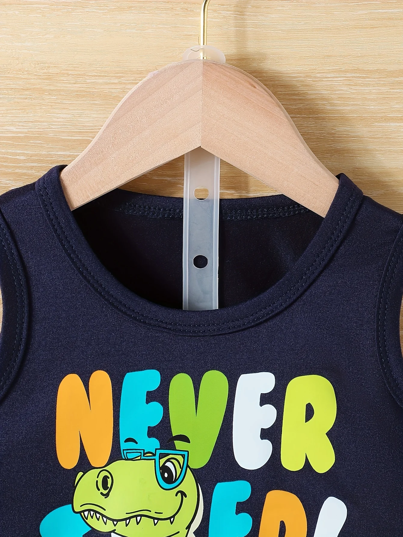Baby boy outfits 2-Piece summer baby boy playing sports casual fashion dinosaur pattern sweat absorption breathable sleeveless + shorts suit