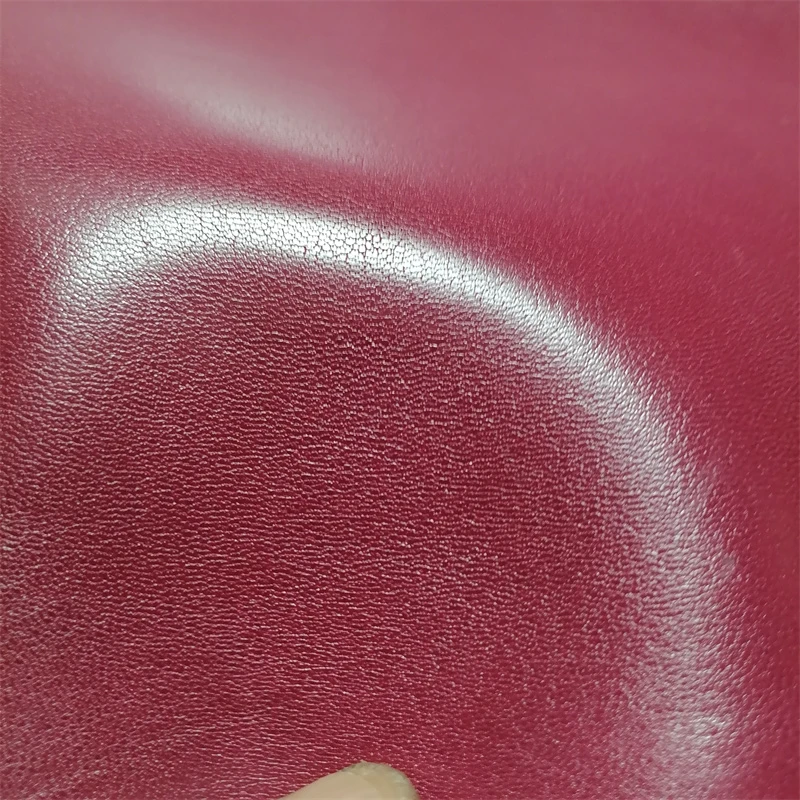 1mm 다크 레드 염소가죽. 최고급 가죽. 진짜 가죽 원단. 손으로 만드는 DIY..
