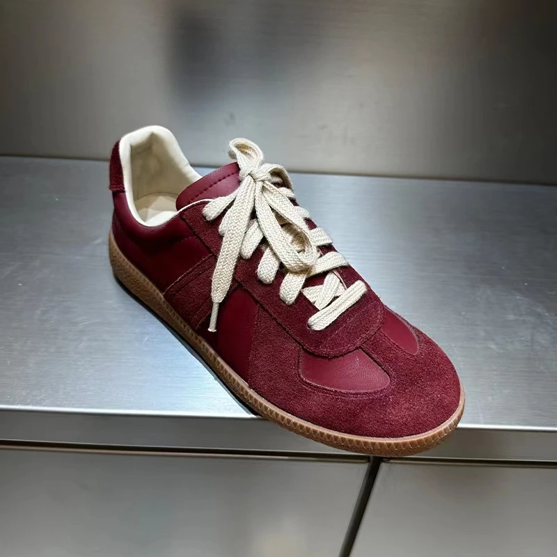 New popular German training shoes for women's sports and casual flat bottomed niche retro leather shoes