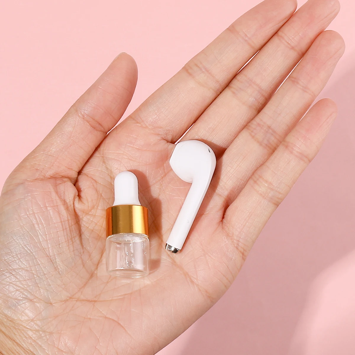 50pcs 1ml Clear Mini Glass Dropper Bottles Small with Glass Eye Dropper for Essential Oils Sample Traveling 3