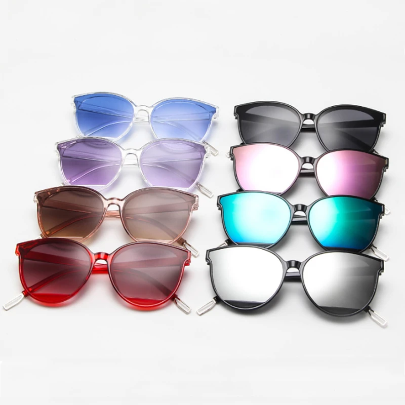 Fashion Classic Retro Cat Eye Mirror Gradient Sunglasses Vintage Luxury Famale Sun Glasses Outdoor UV400 Sunglasses Women 2022 4
