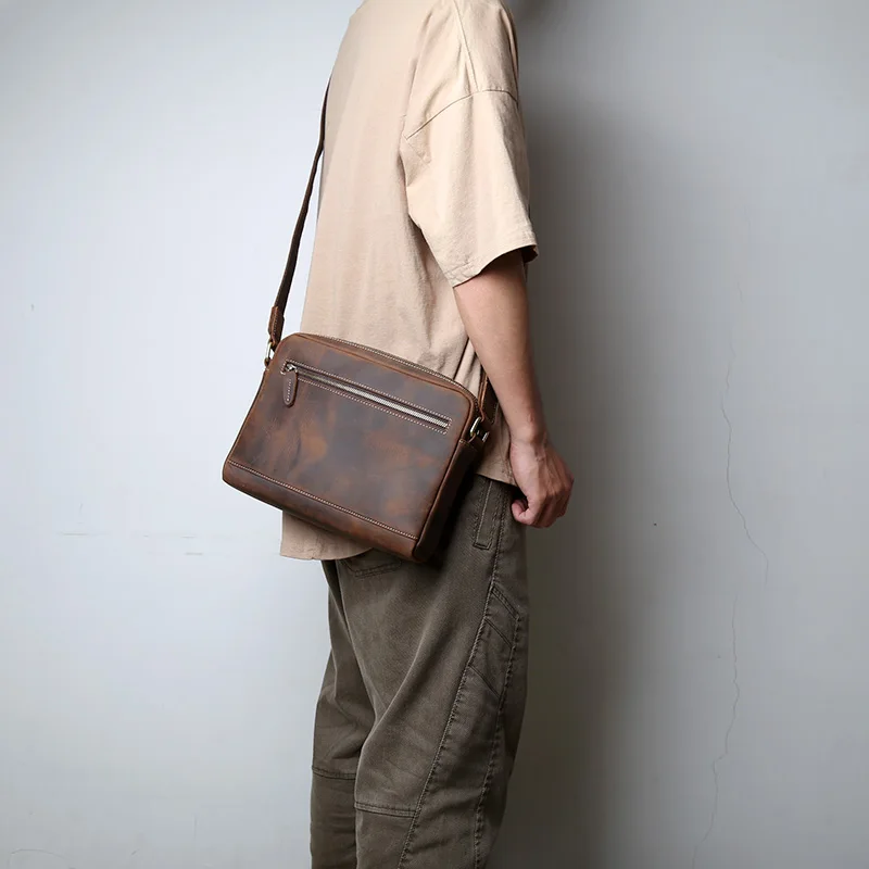 Men's Retro Genuine Leather Super Large Capacity First Layer Cowhide Leather Hand Luggage Bag