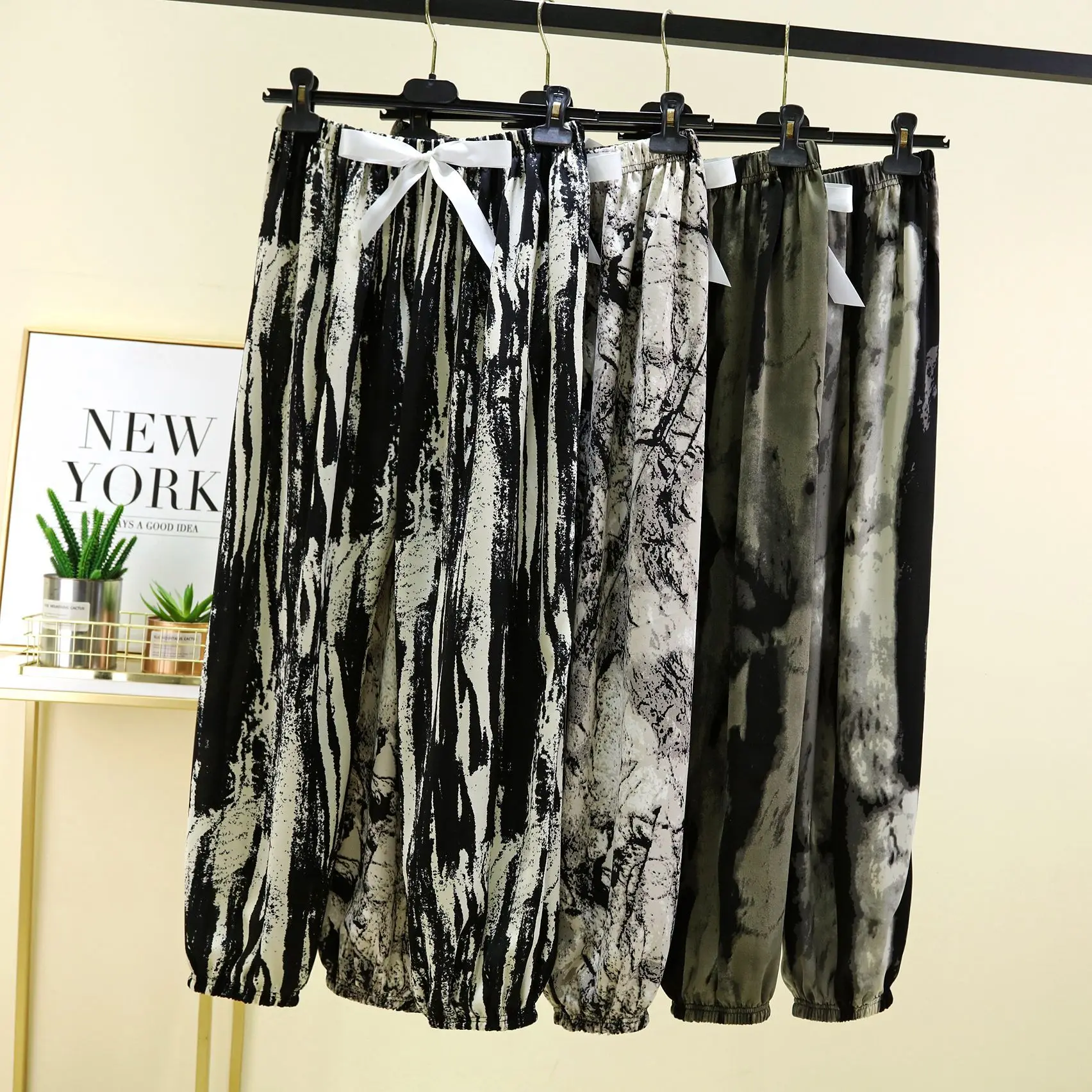 

Chinese ink painting cuffed Pants Loose casual Harem Pants Plus size anti mosquito pant Casual Bloomers Plus size all match