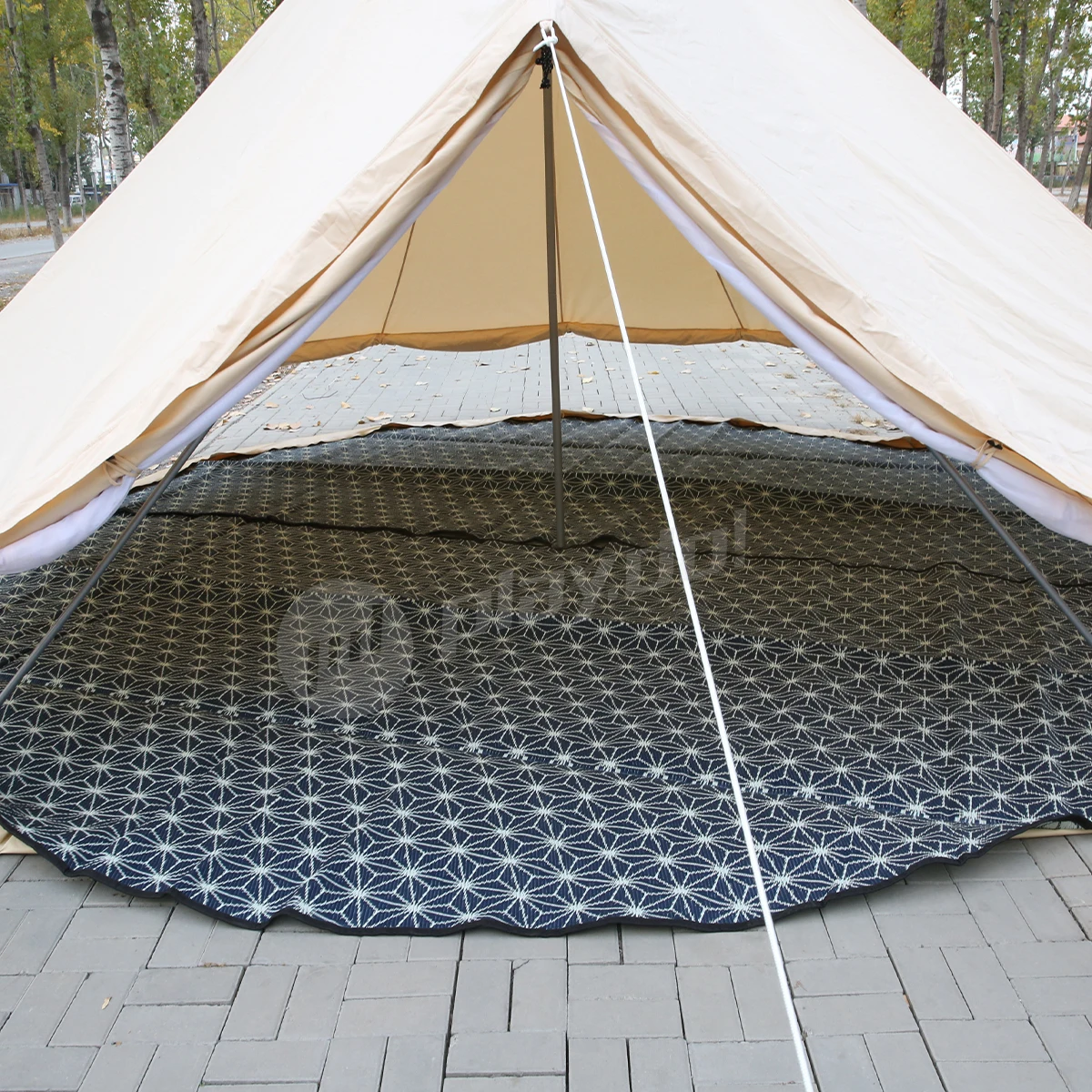 https://ae01.alicdn.com/kf/Saef37f80290c4beebdc5dbf072522eeef/Floor-mat-of-bell-tent-high-quality-accessories-3m-7m-half-moon-for-camping-outdoors.jpg