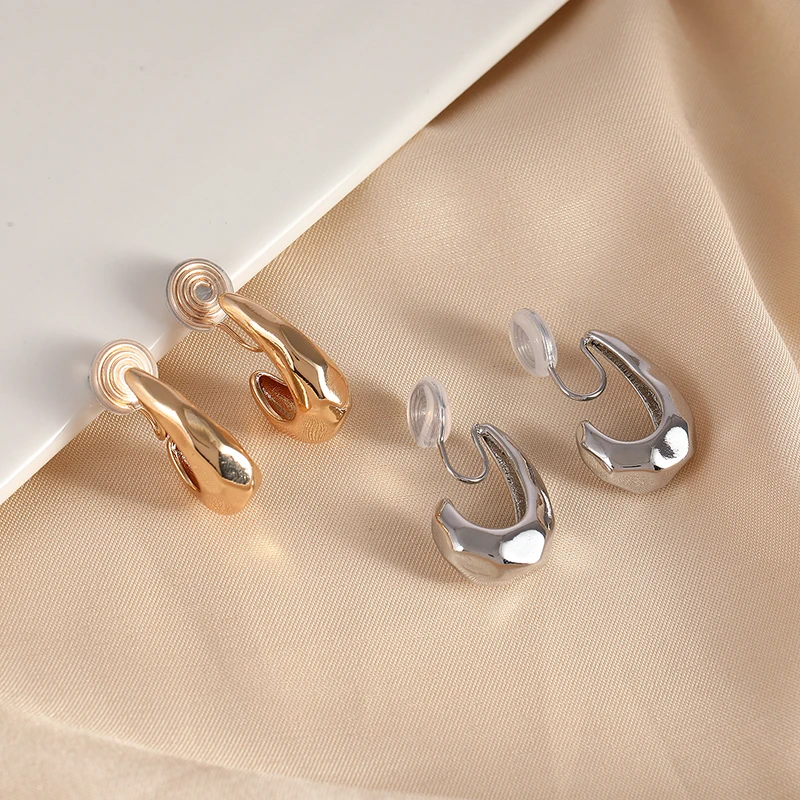 Retro Geometric Irregular Metal Mosquito Coil Clip on Earrings for