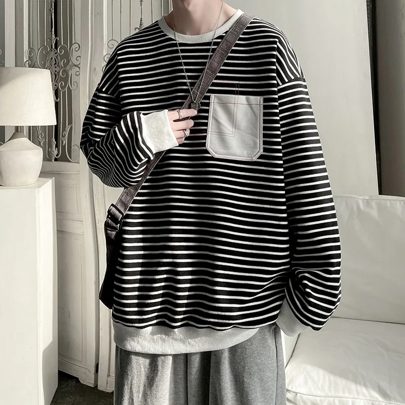 Fashion O-Neck Spliced Korean Striped Sweatshirts Men's Clothing 2024 Spring Summer New Loose Casual Tops All-match Sweatshirts