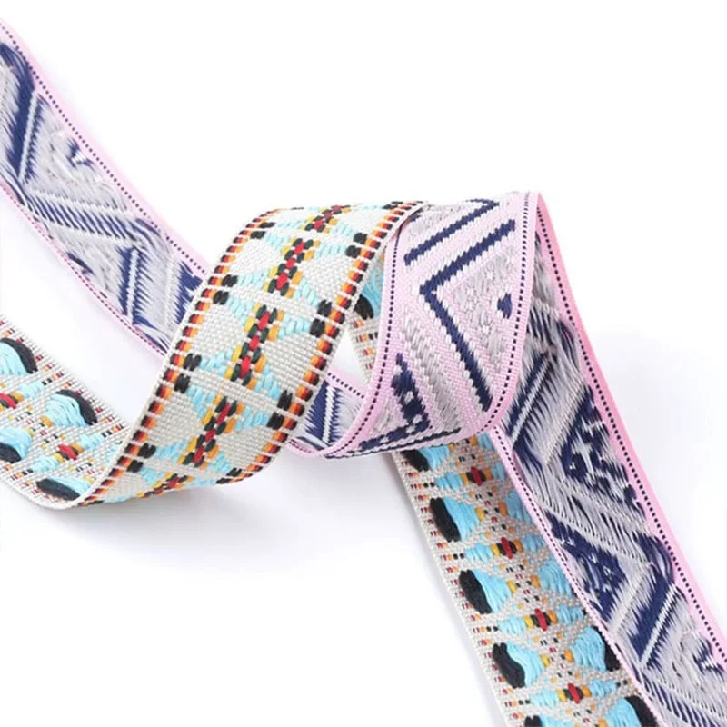 

Hot-selling Ethnic Jacquard Webbing Polyester Webbing Clothing Accessories Home Textile Pillow Square Geometric Jacquard Webbing