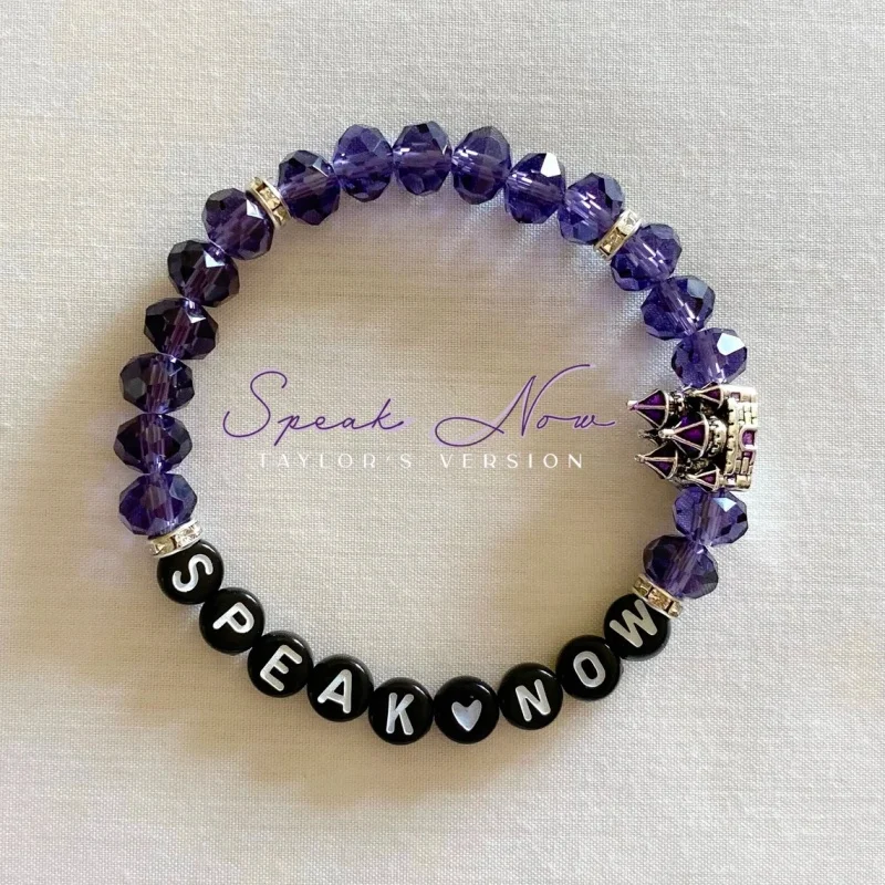 thumbnail image 1 of Pulsera de la amistad Speak Now Pulsera con dije de castillo inspirada en Taylor Swift Merchandising de Eras Swift Regalos de Taylor Swift, 1 of 4