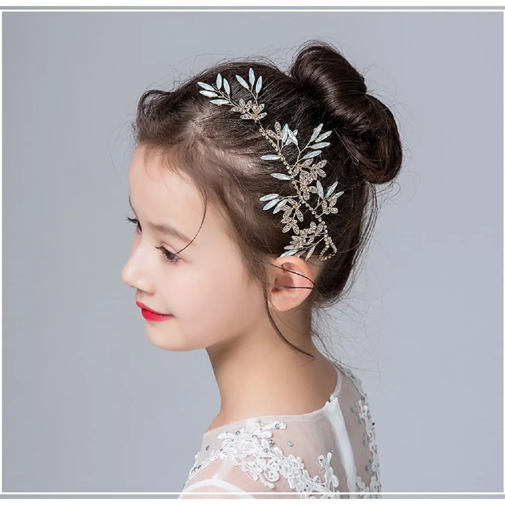 DIDEYTTAWL Delicate Floral-inspired Kids Hair Clip, Crafted with Intricate Leaf and Branch-like Details This Exq
