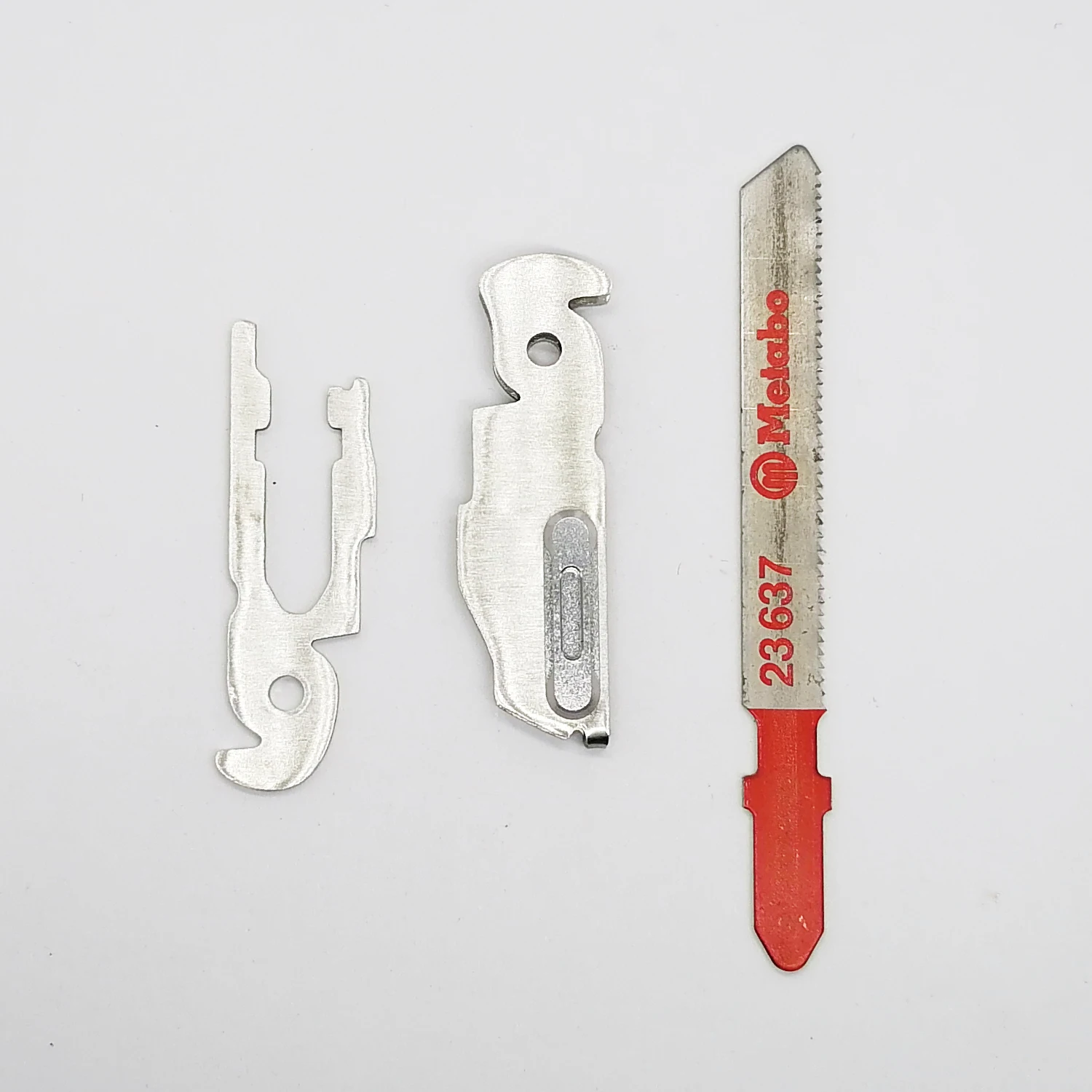 1 Piece Custom Made SAW Holder T Holder for Leatherman P4