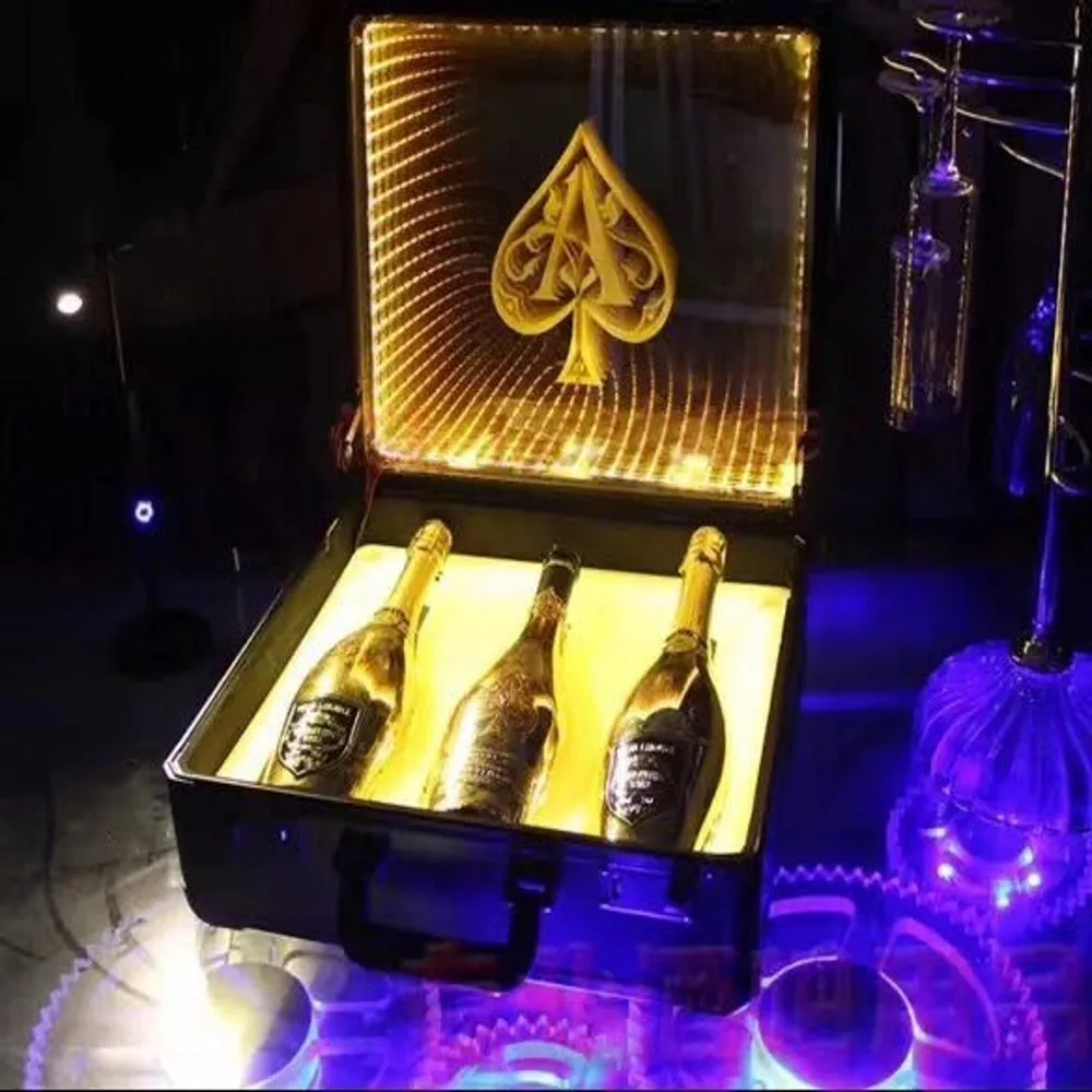 3 Bottles Ace of Spade CHAMPAGNE SUITCASE Wine Bottle Carrier