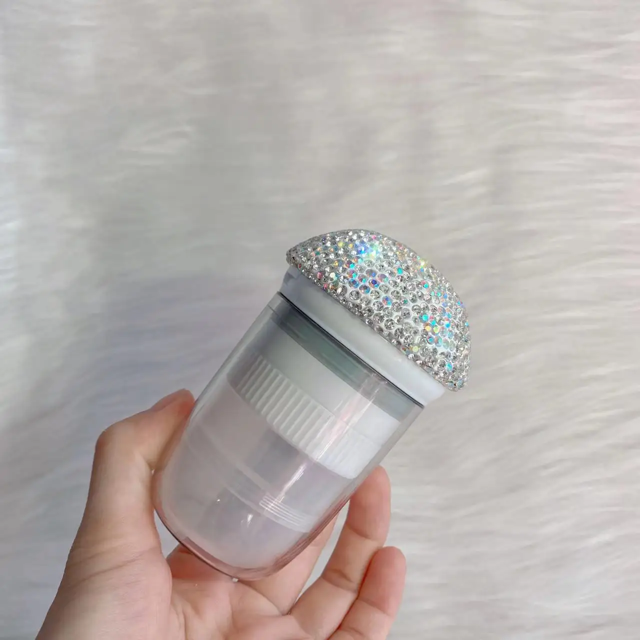 

Bling Portable Weekly 7 Days Pill Box Diamond Tablet Crusher Medicine Vitamin Holder Container Travel Pill Organizer Storage