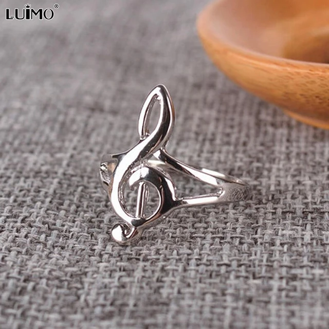 Treble Clef Ring (D7KLFFAXR) by StuffBySteve